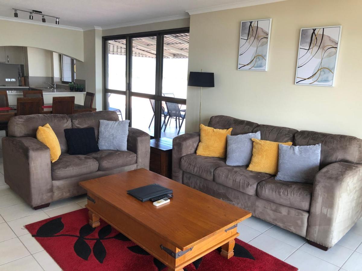 Coral Towers Holiday Suites Cairns Zewnętrze zdjęcie