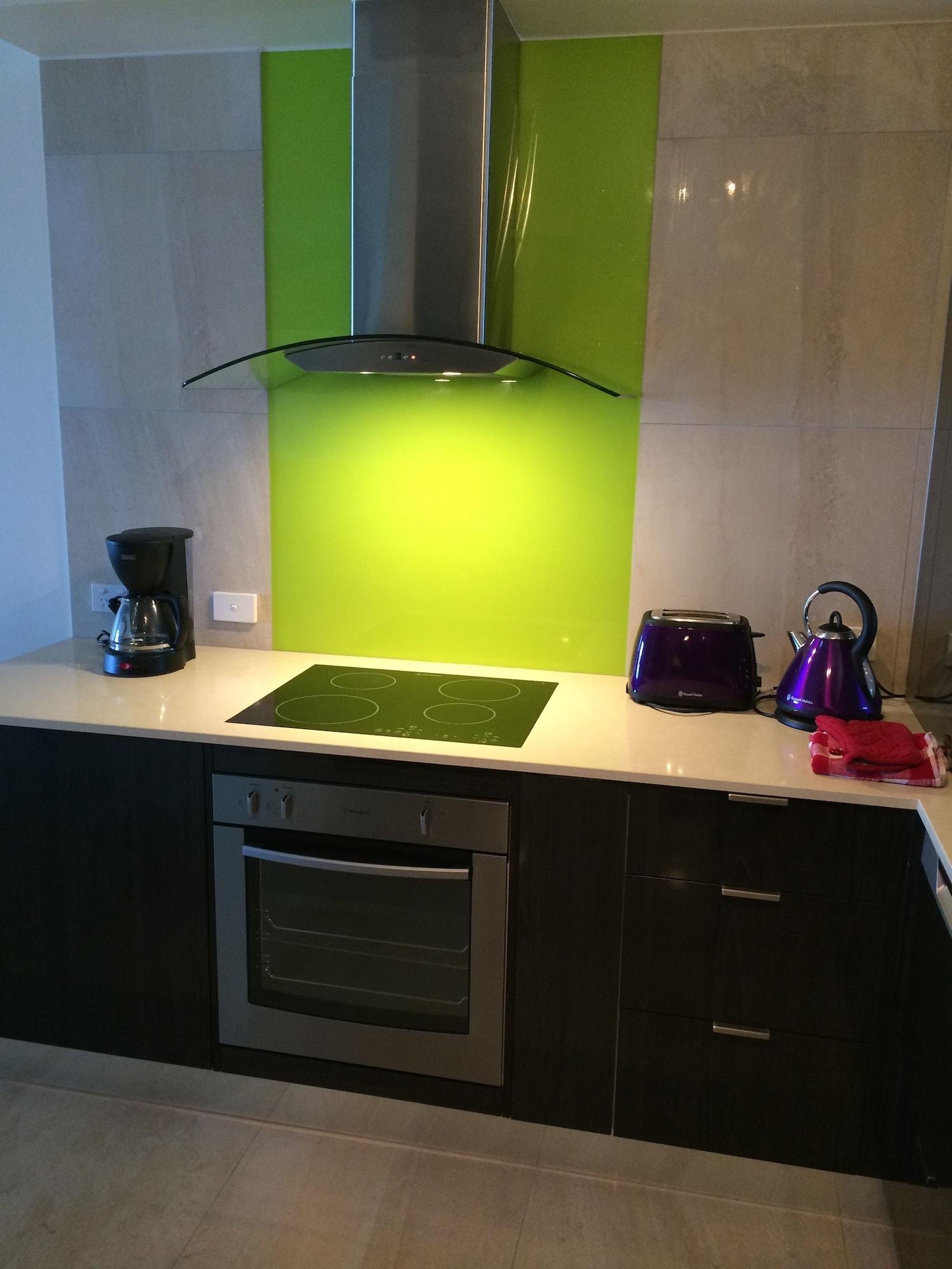 Coral Towers Holiday Suites Cairns Zewnętrze zdjęcie