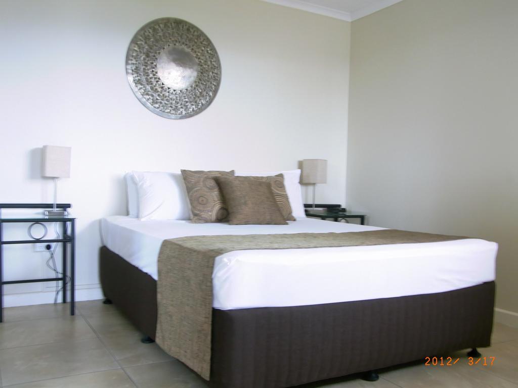 Coral Towers Holiday Suites Cairns Zewnętrze zdjęcie